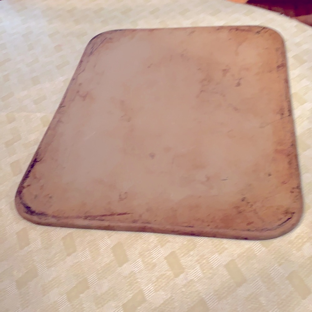 Pampered chef pizza stone